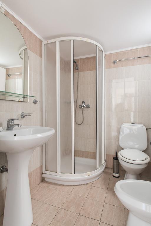 Апартаменти Pedion Areos Park 4 Center 4 Афіни Екстер'єр фото