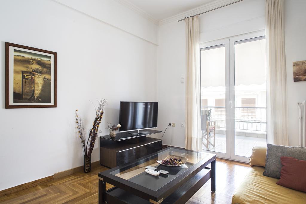 Апартаменти Pedion Areos Park 4 Center 4 Афіни Екстер'єр фото