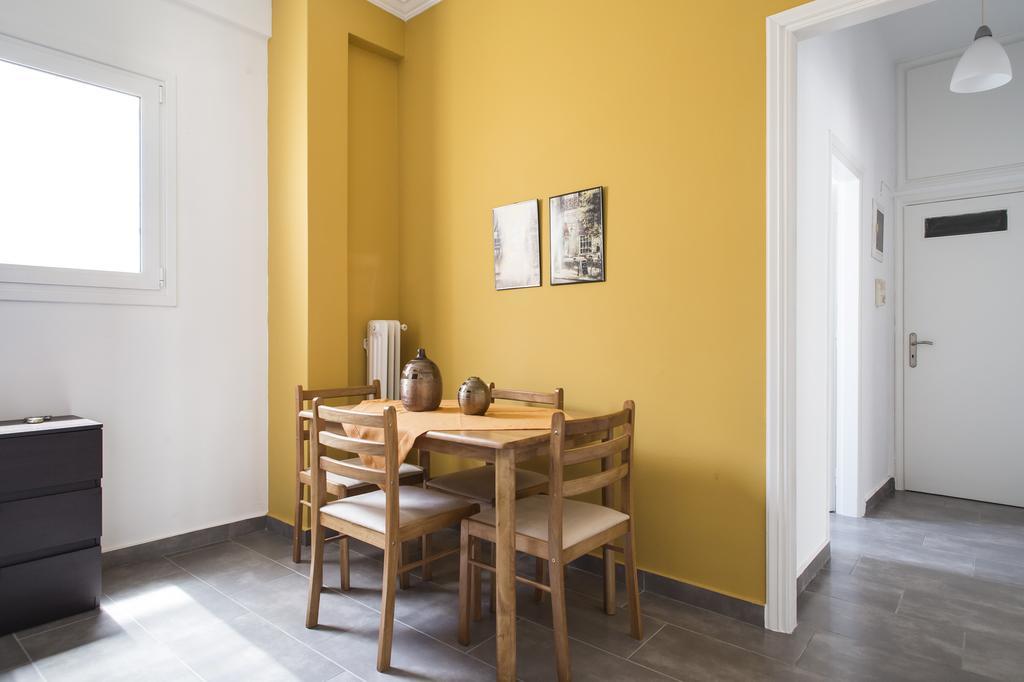 Апартаменти Pedion Areos Park 4 Center 4 Афіни Екстер'єр фото